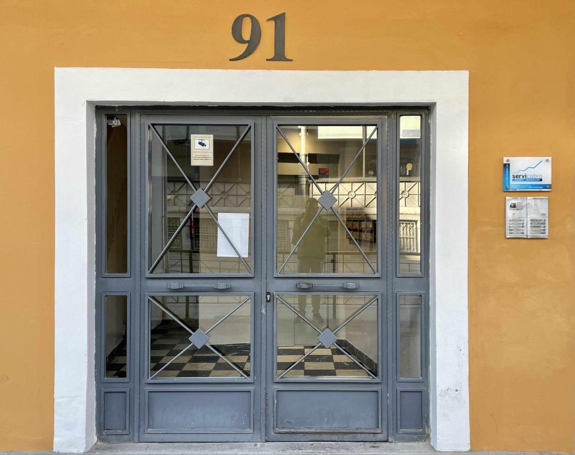 Zabella Mercado Central Saragoça Exterior foto
